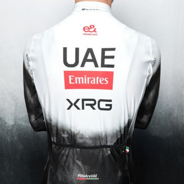 Herren UAE Team Emirates 2025 Pissei langarmtrikot Radtrikot Kaufen Herren UAE Team Emirates 2025 Pissei langarmtrikot Radtrikot Kaufen