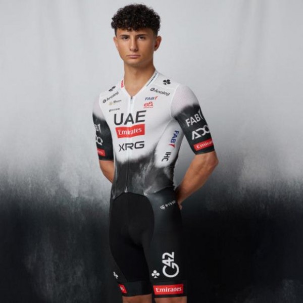 Herren Pissei UAE Team Emirates 2025 body Radtrikot Kaufen
