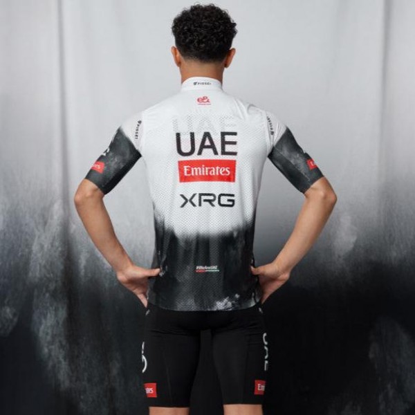 Herren Pissei UAE Team Emirates 2025 weste Radtrikot Kaufen Herren Pissei UAE Team Emirates 2025 weste Radtrikot Kaufen